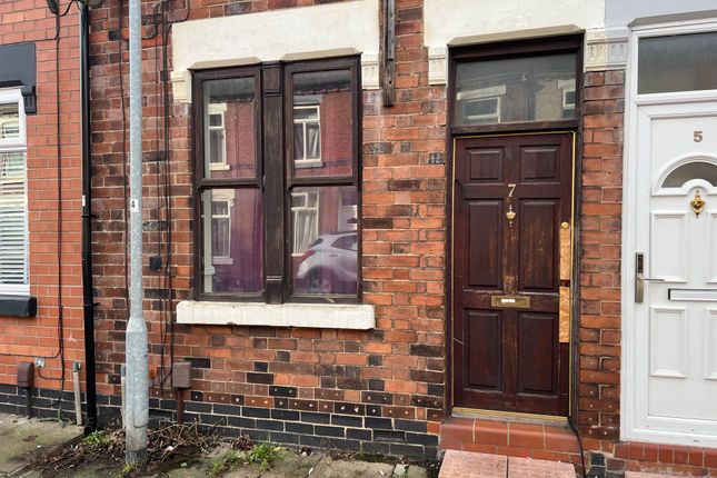 7 Cliff Street, Smallthorne, Stoke-On-Trent photo 3