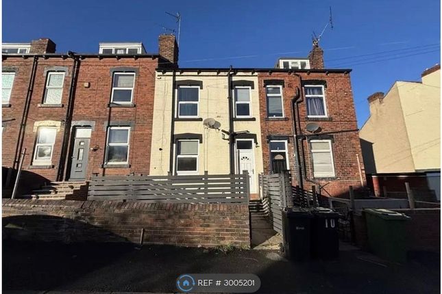 Cobden Ave, Leeds photo 2