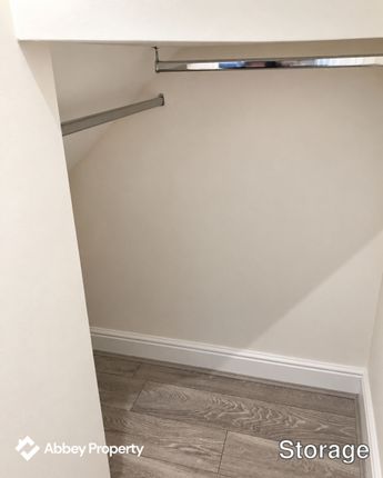 Room 3 Wardown Crescent, Luton photo 4