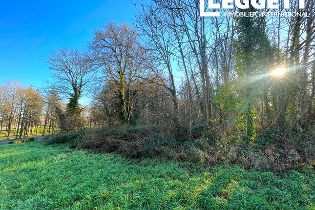 Land for sale in Marthon, Marthon, Charente, Nouvelle-Aquitaine