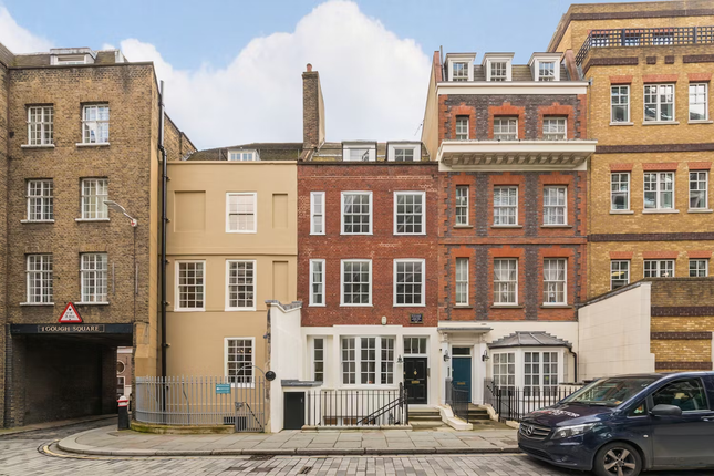 Thumbnail Office to let in Pemberton Row, London