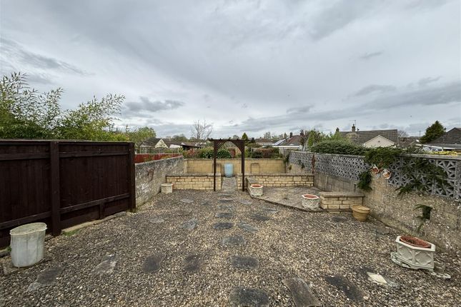 Bungalow for sale in Sadlers Mead, Chippenham