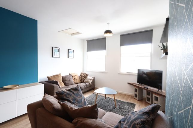 Thumbnail Flat to rent in West Street, St Philips, Bristol
