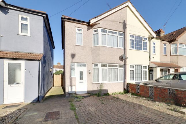 Thumbnail End terrace house for sale in Upminster Road South, Rainham