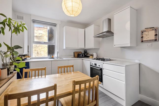 27b, Santley Street, London photo 4