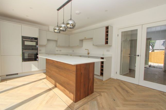 Cedar House, Tanhouse Lane, Yate photo 4