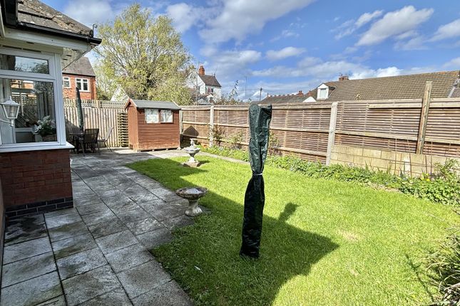 Detached bungalow for sale in Heybrook Avenue, Blaby, Leicester, Leicestershire.