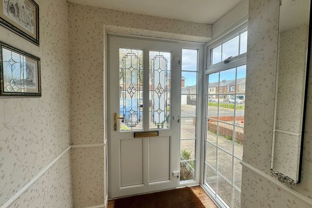 3, Chipchase Court, Whitley Bay photo 4