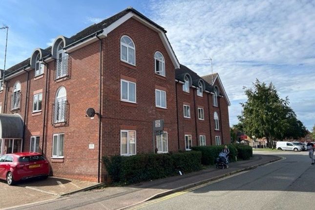 Thumbnail Flat to rent in Lindsay Street, Kettering