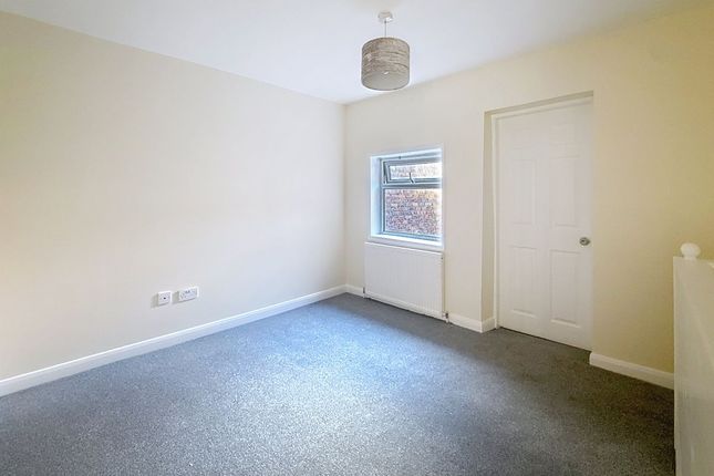 20A Liverpool Road, Stoke on Trent photo 2