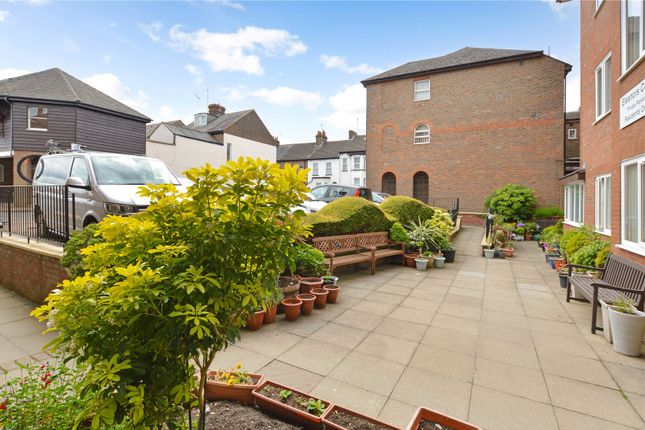 Flat for sale in Eleanors Court, Albion Street, Dunstable, Bedfordshire