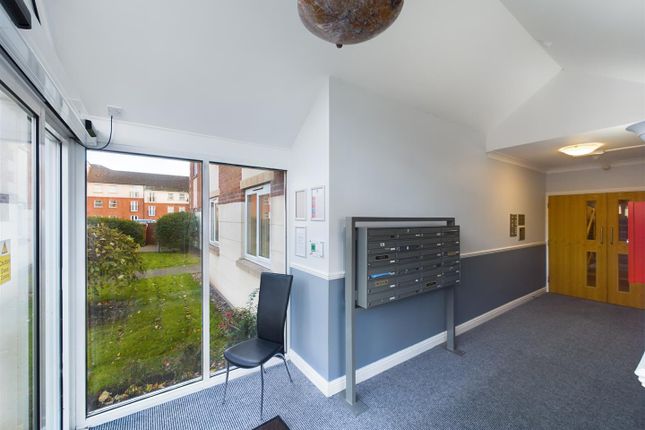 Flat for sale in Venables Way, Lincoln