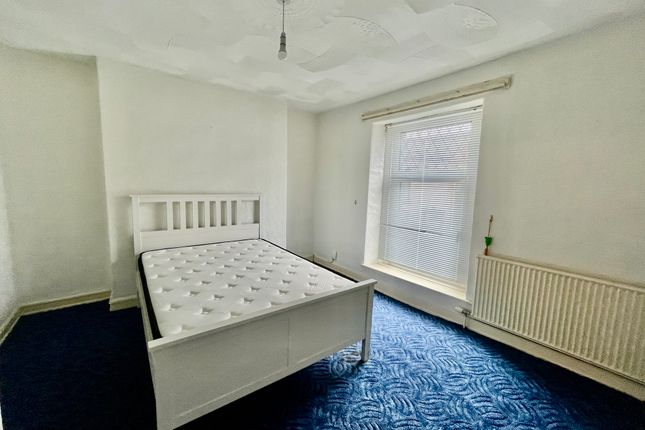 95, Oxford Street , Swansea photo 5