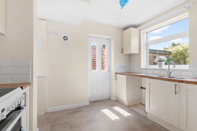 5, Bilford Avenue, Worcester photo 2