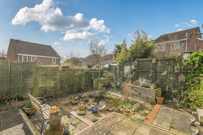 3-bed house on 72, The Beeches, Beaminster, £345,000