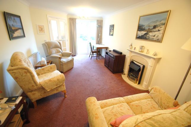 9 St Michaels Court, Cheltenham Road, Cheltenham photo 2