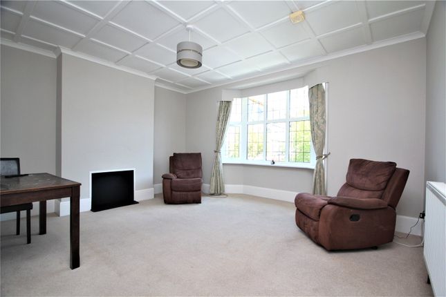 Flat to rent in Christchurch Road, Worthing, West Sussex