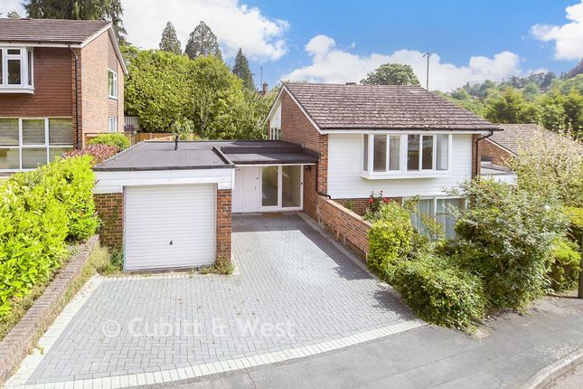 4-bed detached on 4, Dunedin Drive, Caterham, £650,000