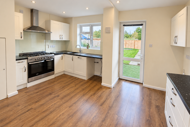 6, Braunston Lane, Daventry photo 4