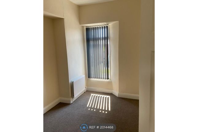 Flat to rent in Front Street, Leadgate, Consett