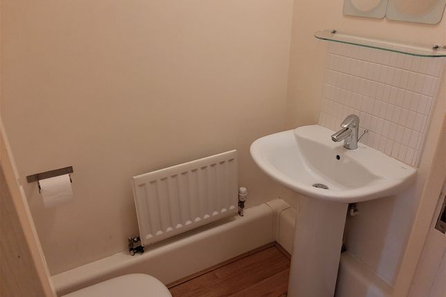 23, Longleat Ave, Birmingham photo 5