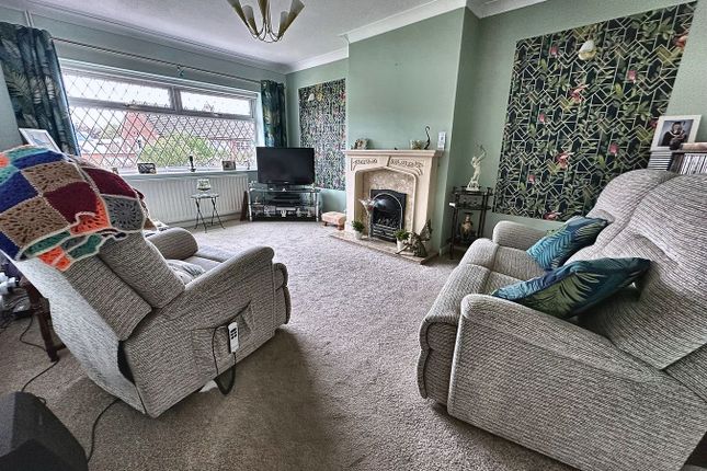 14, Rosewood Avenue, Burnham-on-Sea photo 2