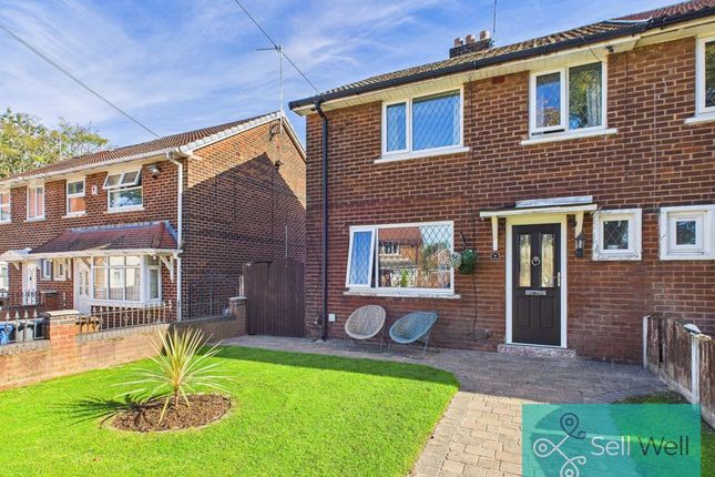 3-bed house on 9, Grosvenor Close, Manchester, £240,000
