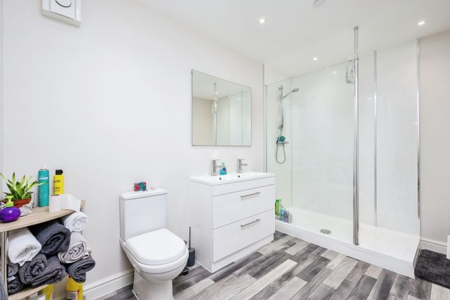 Flat for sale in Arundel Crescent, Plymouth