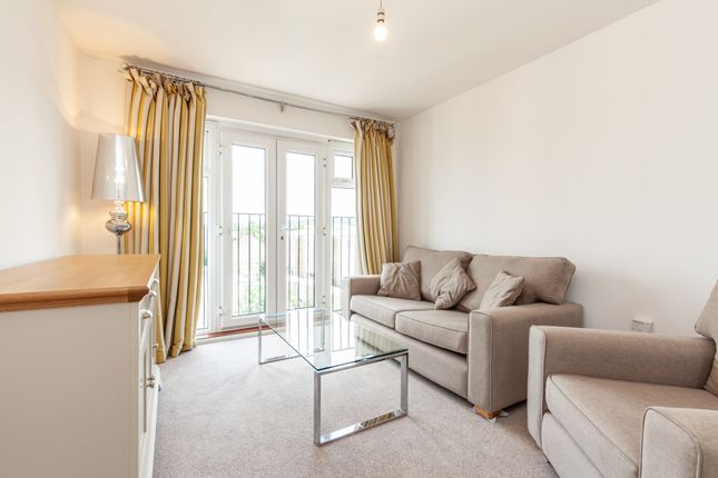 Flat to rent in North Way, Headington, Oxford