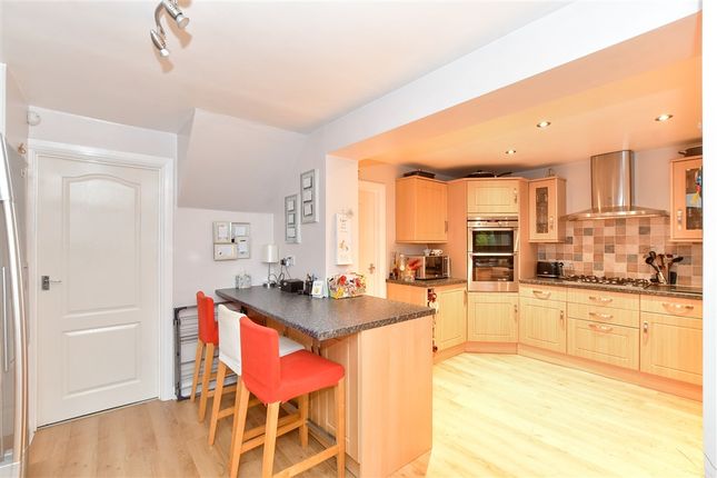 Stephen Avenue South Hornchurch, Hornchurch photo 3