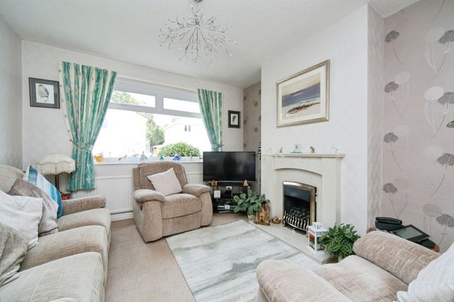 53, Bryn Marl Road, Colwyn Bay photo 2