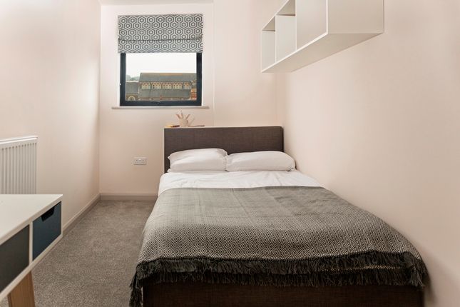 Flat 7, Corner House, Crwys Road, Cardiff photo 4