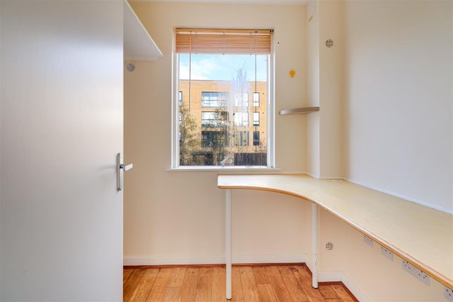 8, Austin Drive, Cambridge photo 4