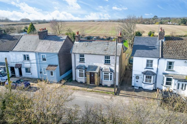 Thumbnail Detached house for sale in Bulbourne Road, Bulbourne, Tring