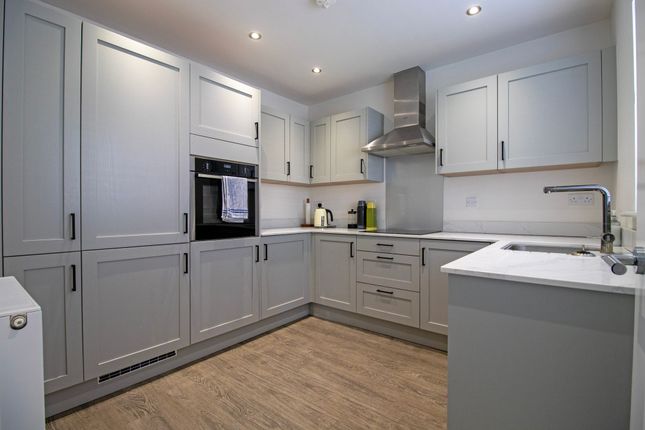 22 Canwick Way, Gainsborough photo 3