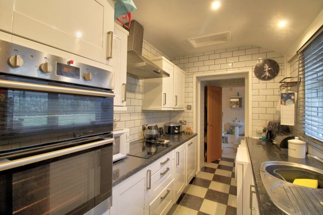 Img_8669_70_71_Interior 4