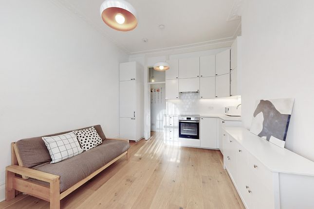 Flat for sale in Aberdeen Place, London