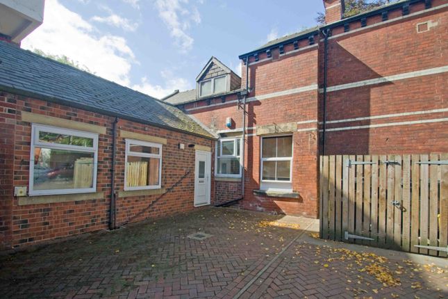 Studio flat on Carriage Flat, 21A, Chapel Lane, Leeds, £695/mo