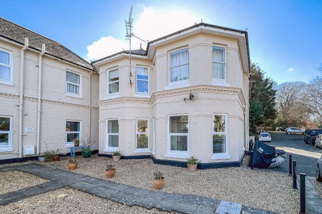 Thumbnail Flat for sale in Ashcombe Court, Victoria Avenue, Shanklin