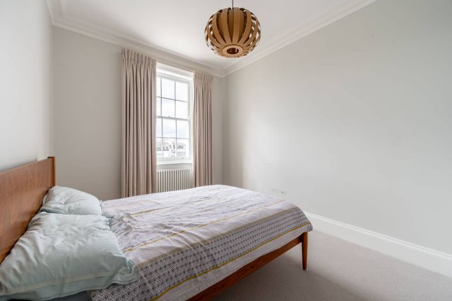 Flat to rent in Westbourne Terrace, Paddington, London