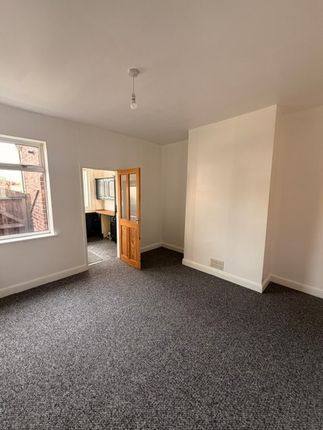 55, Park Road, Rotherham photo 4