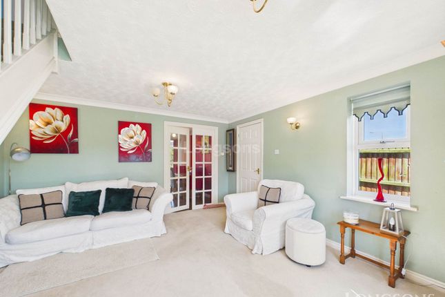13, Heathlands, Swaffham photo 3