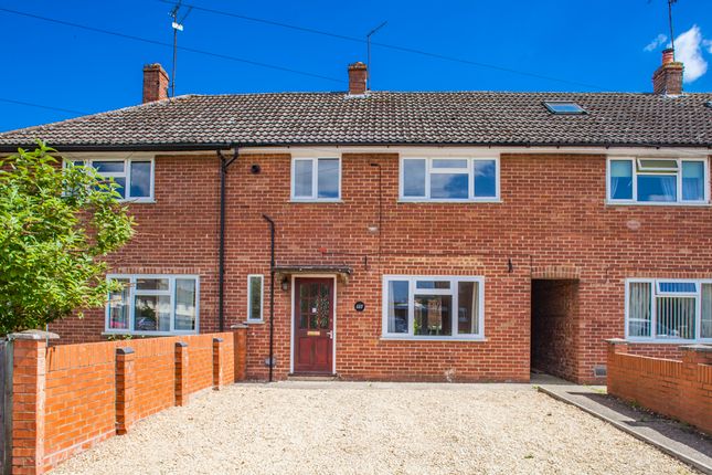 2-bed house on 157 Bourne Road, Pangbourne on Thames, £350,000