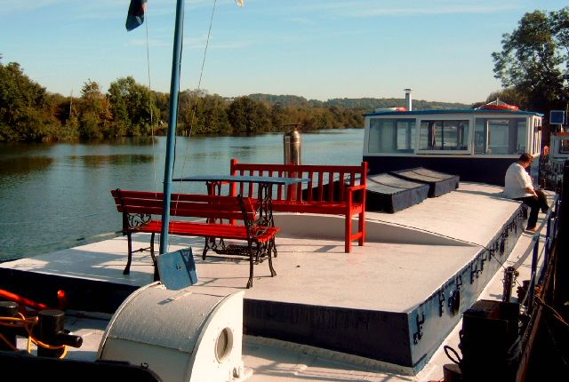 2 bedroom houseboat for sale - 42628334 | PrimeLocation