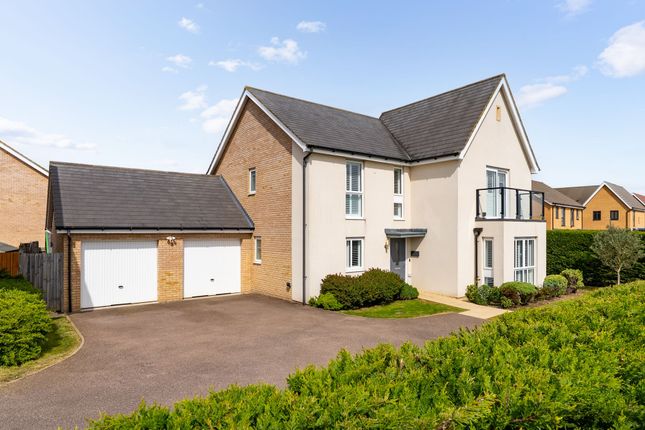 7 Whirlwind Close, Cambridge photo 2