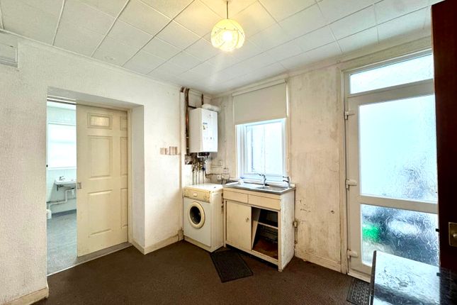 30 Brynhyfryd Street, Merthyr Tydfil photo 2