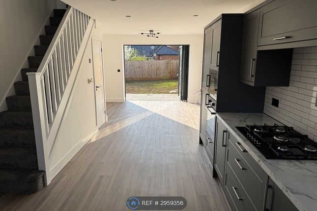 C Cricklade Road, Swindon photo 3