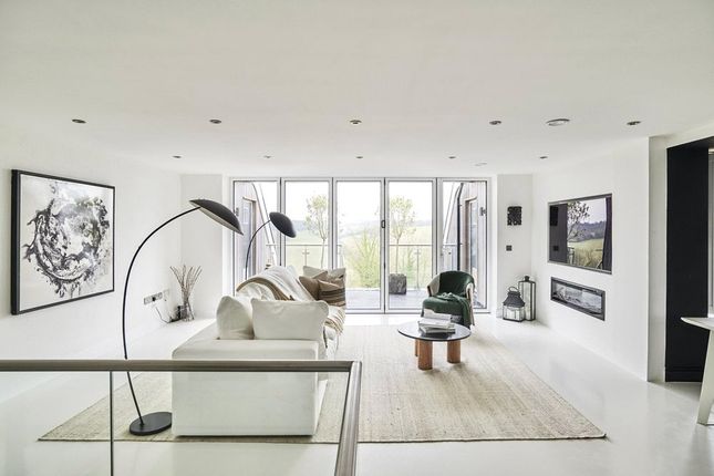 4, Ceres View, Westerham photo 3