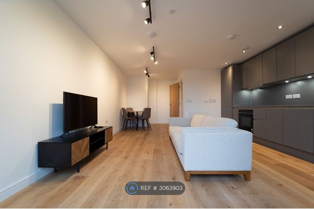Logie Green Road, Edinburgh photo 5