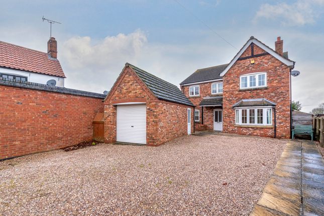 Thumbnail Detached house for sale in Hale Road, Helpringham, Sleaford